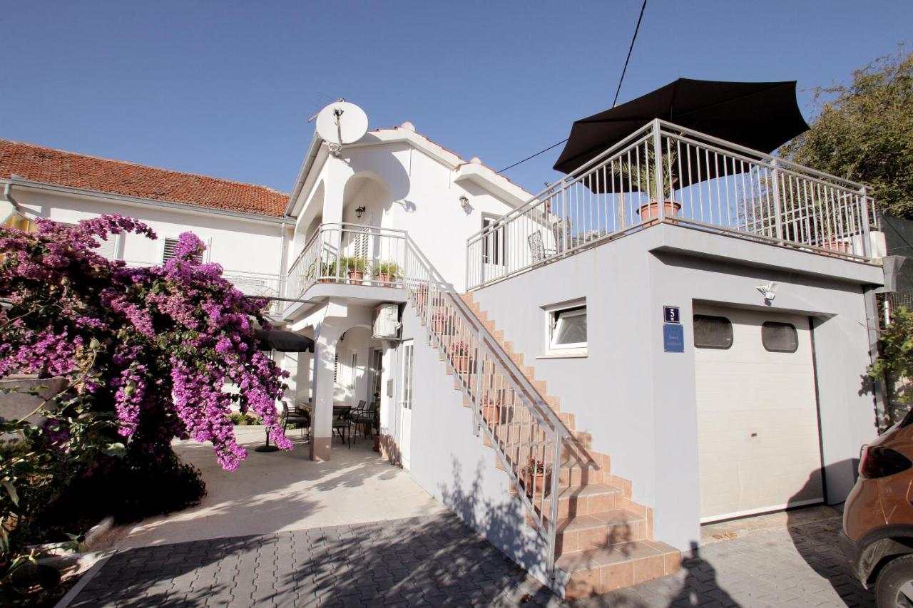 Apartments Vaska Trogir Exteriör bild